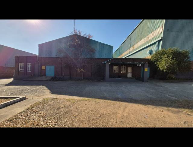 1,000M² FACTORY TO LET IN ANDERBOLT